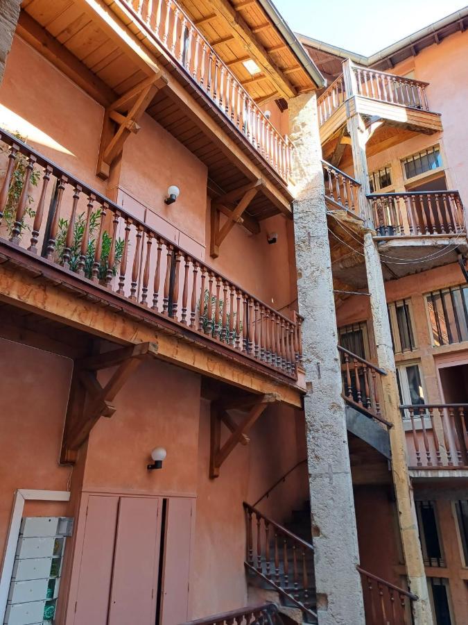 شقة Old Town - Vieux Lyon -50 M2 Flat المظهر الخارجي الصورة